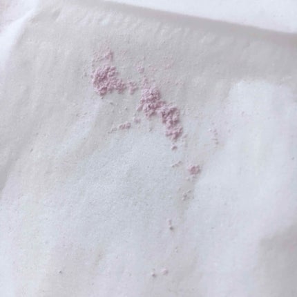 フィニッシングパウダー パールラメ入り/チャコット・コスメティクス/ルースパウダーを使ったクチコミ(2枚目)