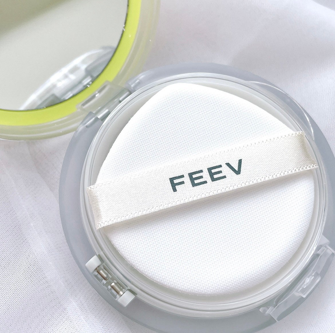 ベアクッション/FEEV/クッションファンデーションを使ったクチコミ(4枚目)