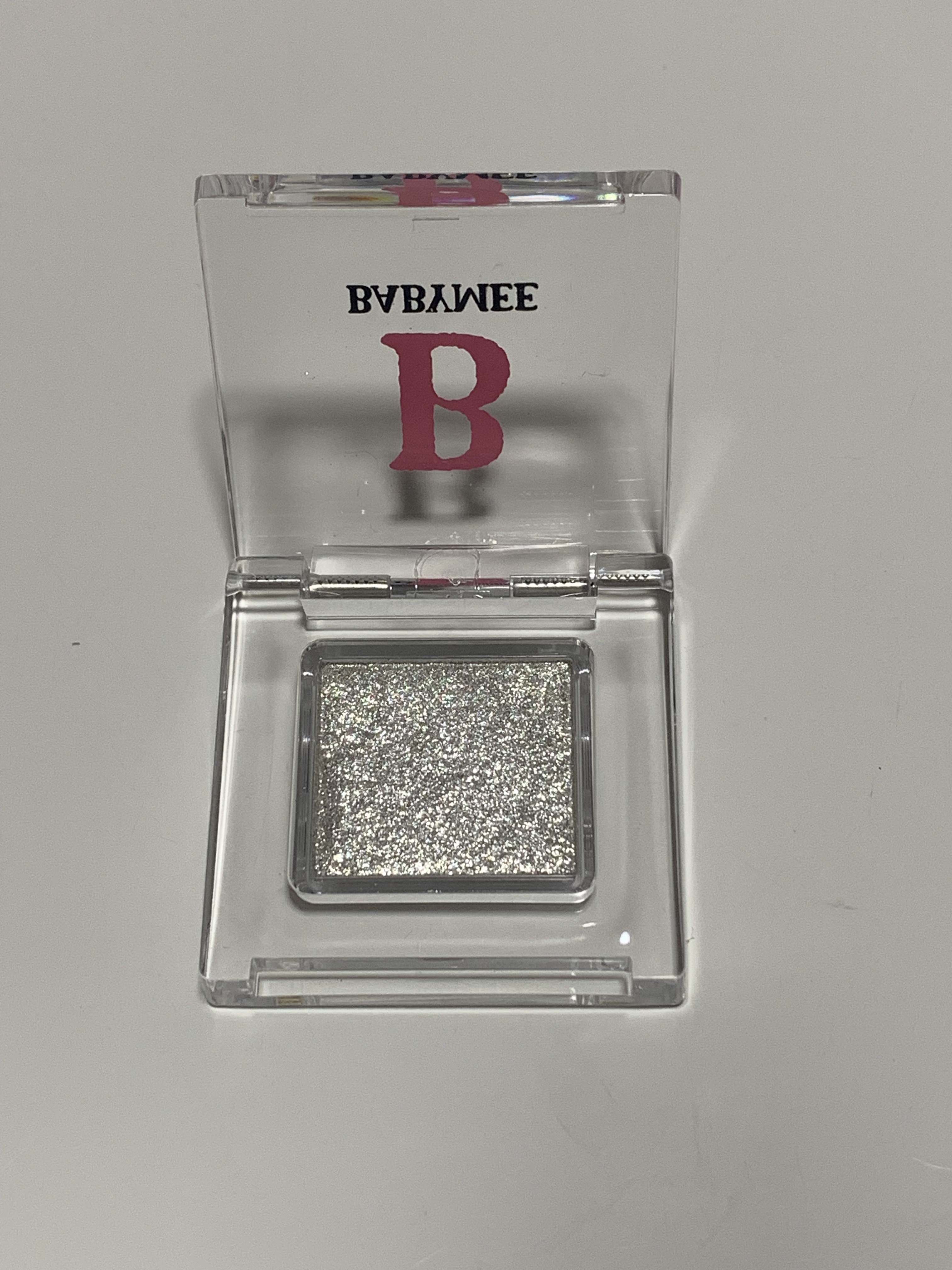 ニュアンスカラーシャドウ キラキラゴールド/BABYMEE/単色アイシャドウを使ったクチコミ（2枚目）