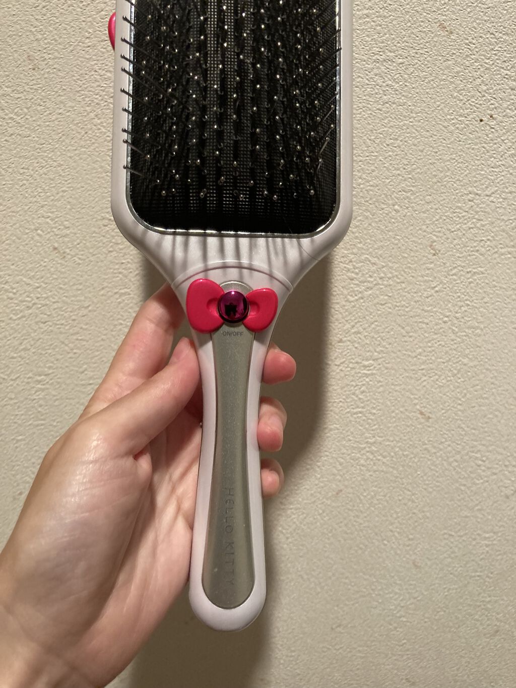 マイナスイオンリセットブラシ KBE-2400/KOIZUMI/ストレートアイロンを使ったクチコミ（2枚目）