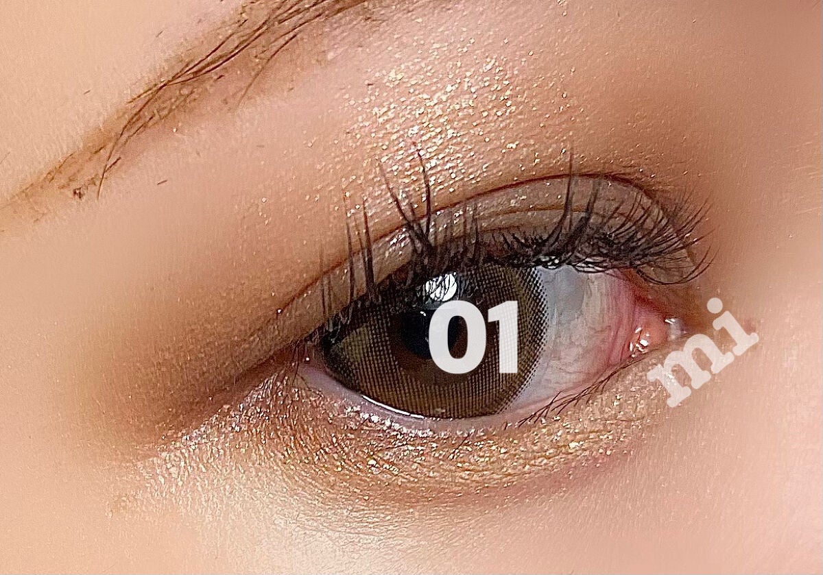 レブロン ダズル アイシャドウ クアッド/REVLON/アイシャドウパレットを使ったクチコミ(2枚目)