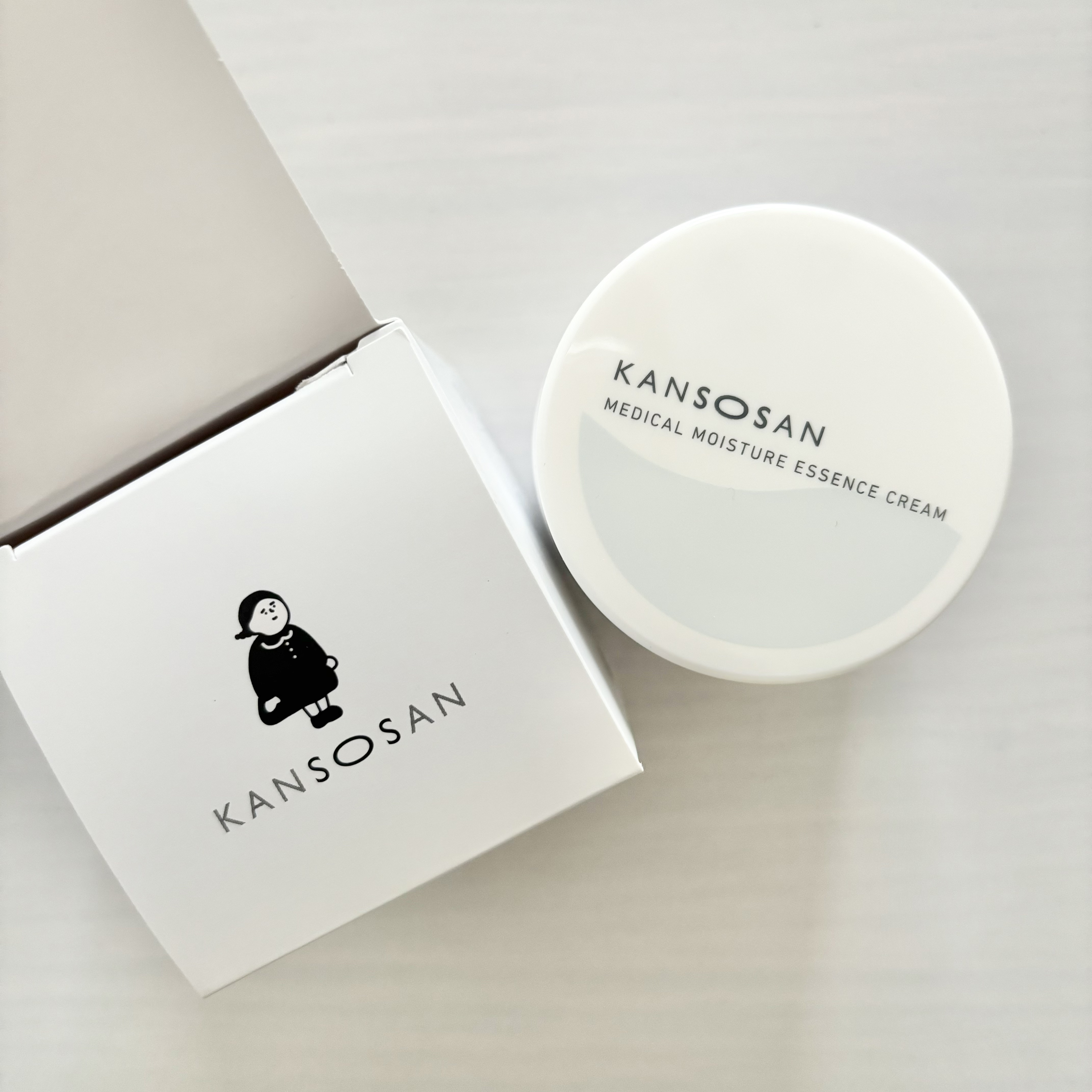 乾燥さん 薬用しっとりクリーム 【医薬部外品】/乾燥さん/フェイスクリームを使ったクチコミ（2枚目）