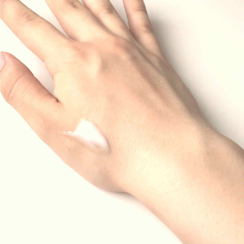 アクアモイスト 発酵ヒアルロン酸のオールインワンジェル/ジュジュ/オールインワン化粧品を使ったクチコミ（3枚目）