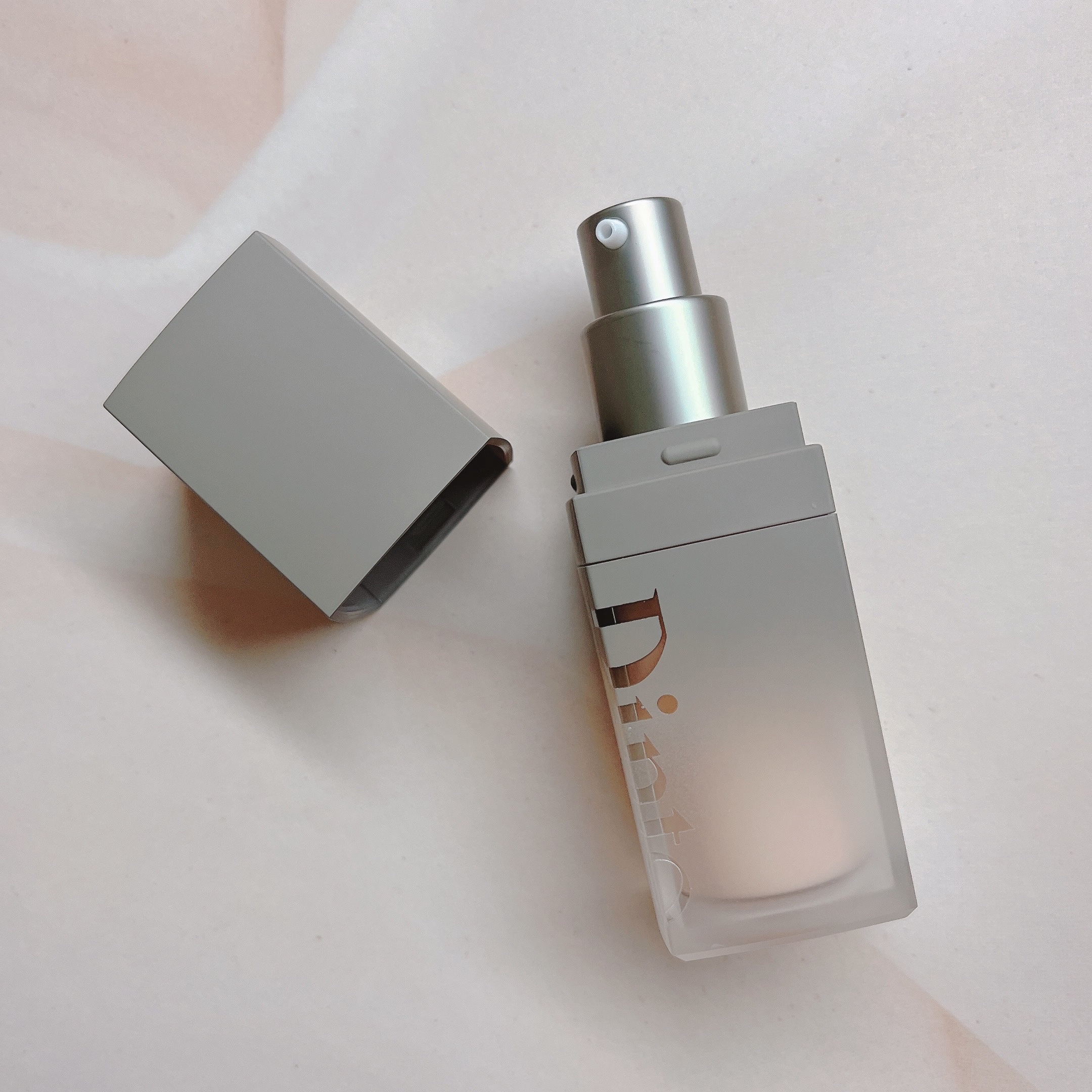 雲楚ブラーグローイファンデーション 931 Pure Wooncho/Dinto/リキッドファンデーションを使ったクチコミ（3枚目）