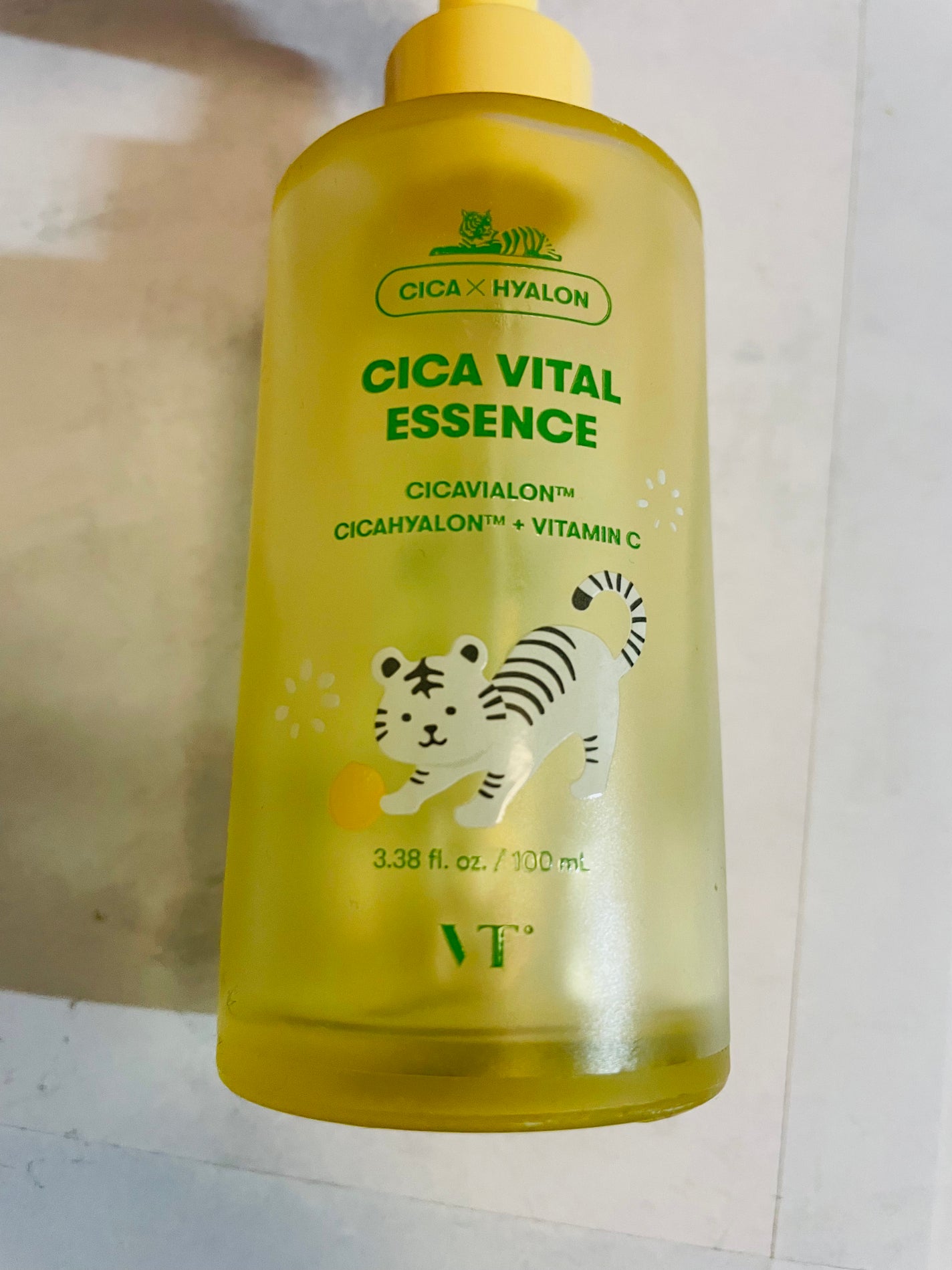 シカバイタル エッセンス/VT/美容液を使ったクチコミ(1枚目)