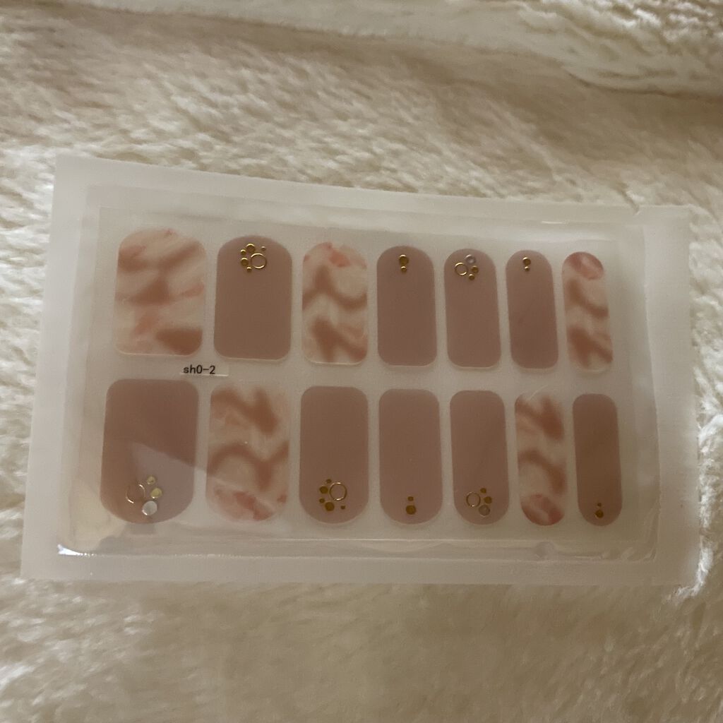 ネイルシール/Qoo10/ネイルシールを使ったクチコミ（1枚目）