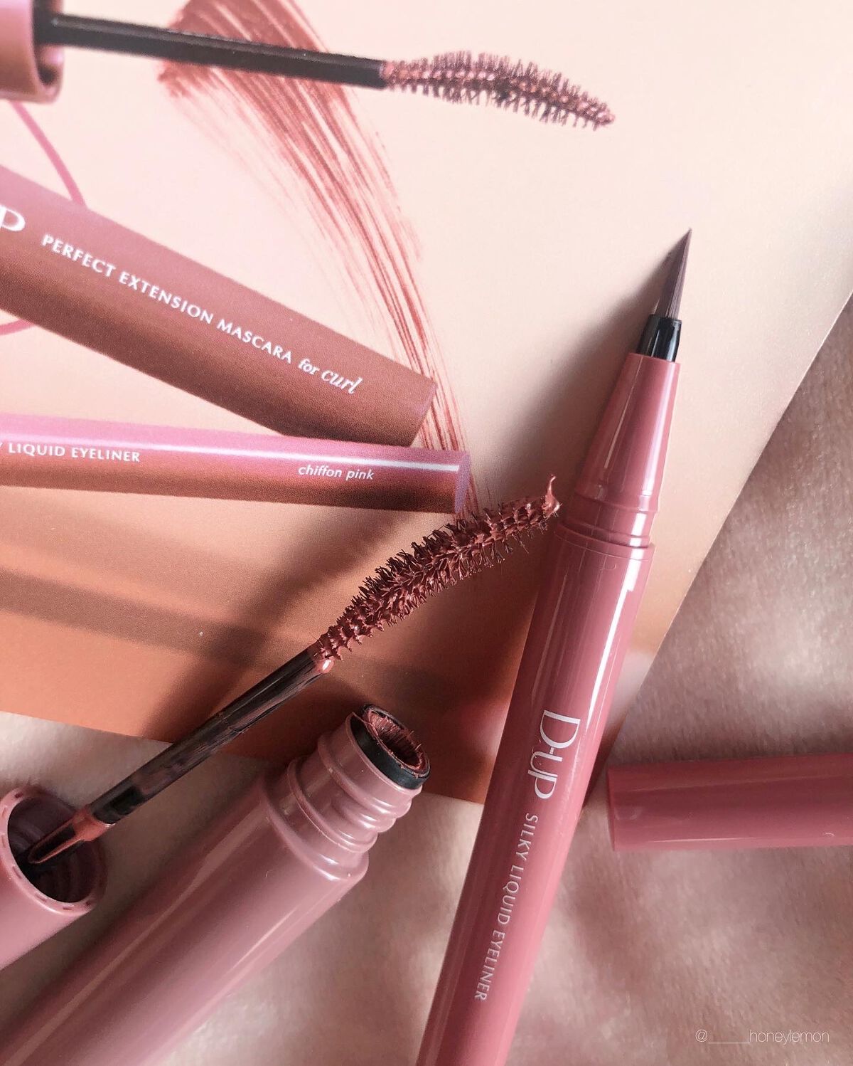 パーフェクトエクステンション マスカラ for カール/D-UP/マスカラを使ったクチコミ（2枚目）
