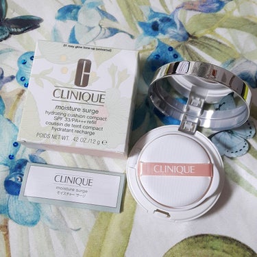 CLINIQUE モイスチャー サージ ハイドレーティング クッション コンパクト 33のクチコミ「CLINIQUE
モイスチャーサージ ハイドレーティング クッションコンパクト 33

01 .....」（3枚目）