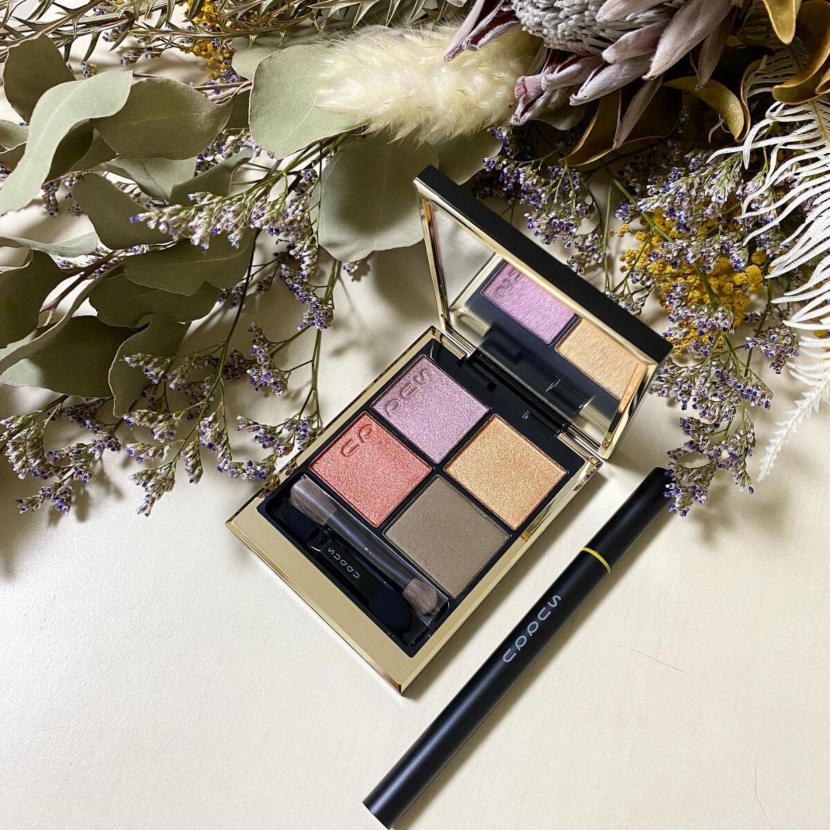 シグニチャー カラー アイズ/SUQQU/アイシャドウパレットを使ったクチコミ(10枚目)