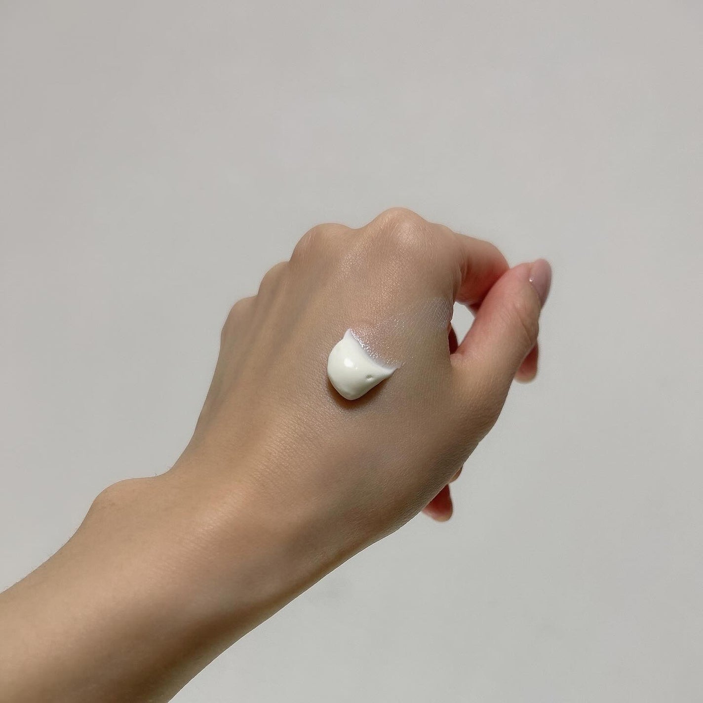 ブライトニングスキントリートUV/ALBLANC/日焼け止めローションを使ったクチコミ(2枚目)