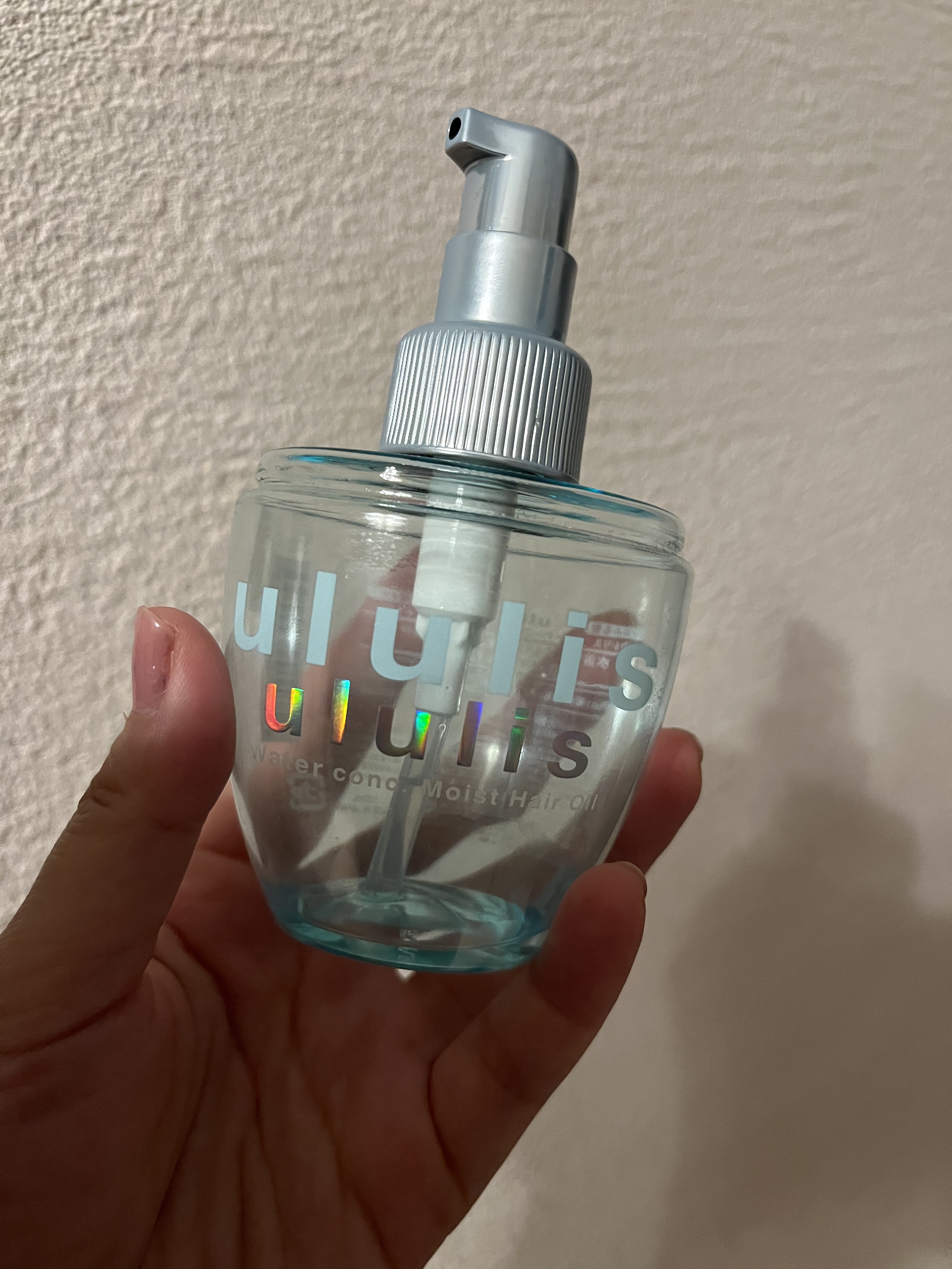 #使い切り
#使い切りコスメ
#使い切りスキンケア

#ウルリス
#ウォーターコンクモイストヘアオイル 

使い切り☺︎