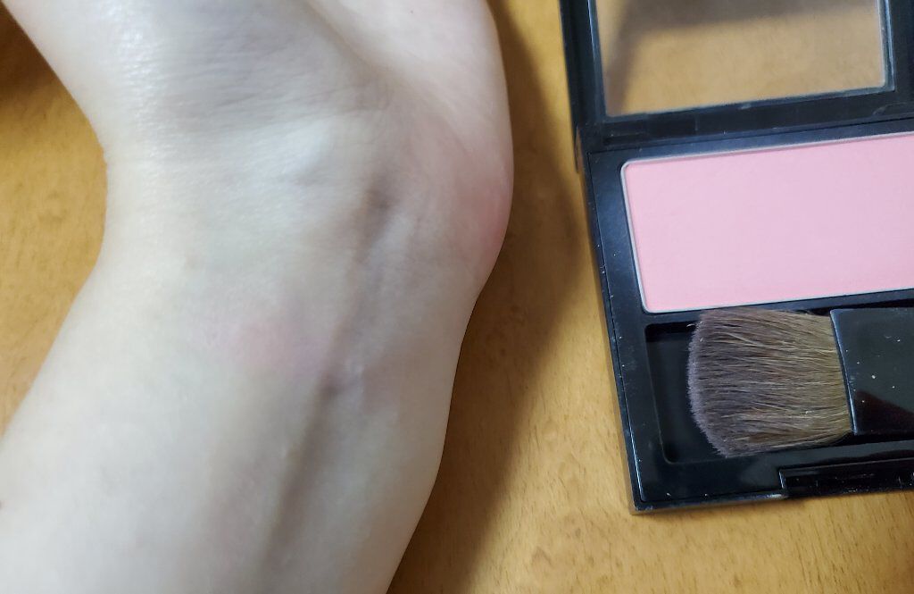 マット パウダー ブラッシュ/REVLON/パウダーチークを使ったクチコミ（2枚目）