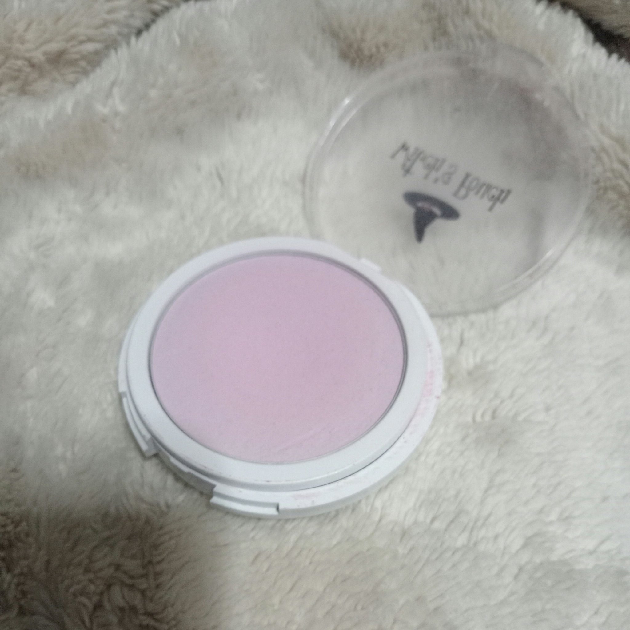 ラブミーブラッシャー/Witch's Pouch/パウダーチークを使ったクチコミ（2枚目）