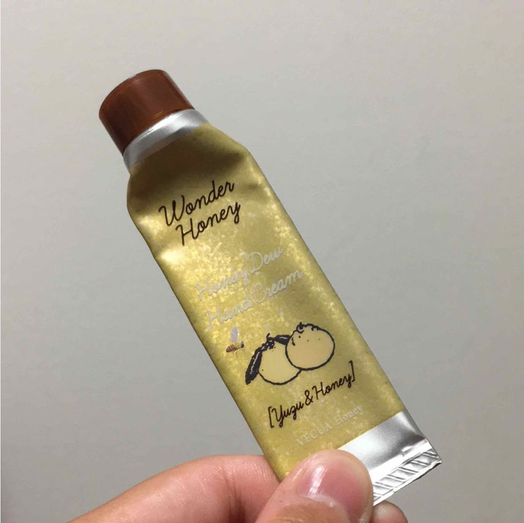 ワンダーハニー はちみつの森のハンドクリームギフト/VECUA Honey/トライアルキットを使ったクチコミ(1枚目)