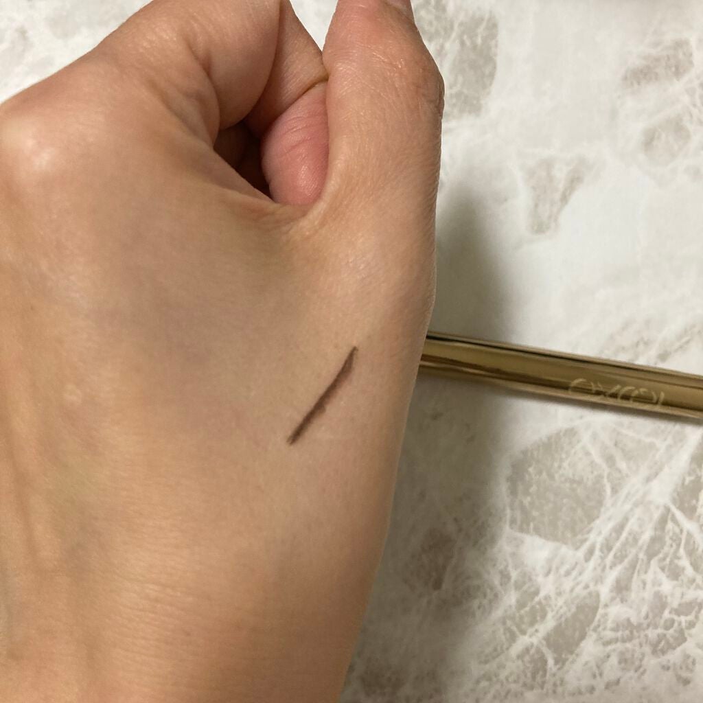 スキニーリッチライナー/excel/リキッドアイライナーを使ったクチコミ(3枚目)