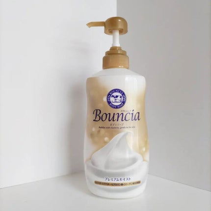 バウンシア ボディソープ プレミアムモイスト<しっとりタイプ>/Bouncia/ボディソープを使ったクチコミ(2枚目)
