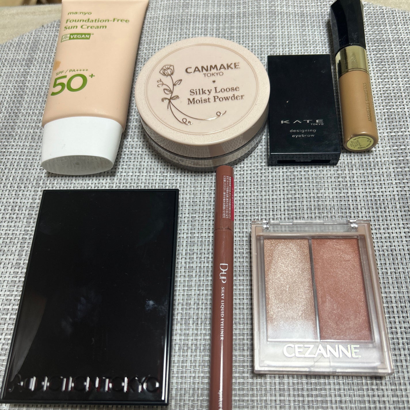 カラーリングアイブロウ/ヘビーローテーション/眉マスカラを使ったクチコミ(1枚目)