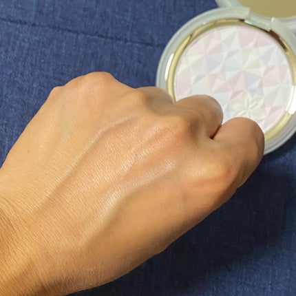 AQ オーラ リフレクター/DECORTÉ/プレストパウダーを使ったクチコミ(4枚目)