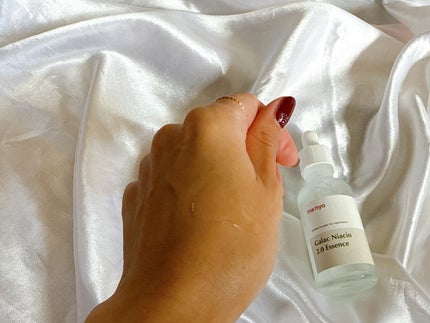 ガラクナイアシン2.0エッセンス/manyo/美容液を使ったクチコミ(4枚目)