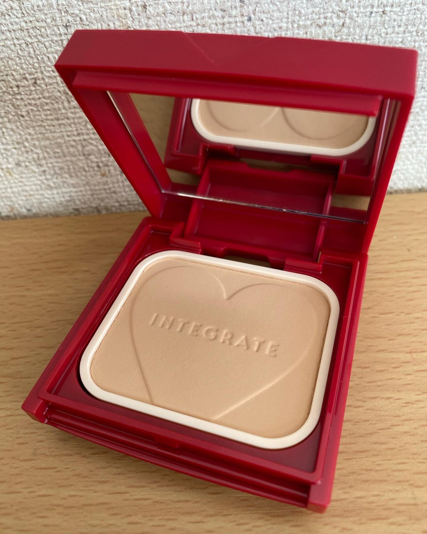 プロフィニッシュファンデーション/インテグレート/パウダーファンデーションを使ったクチコミ(2枚目)