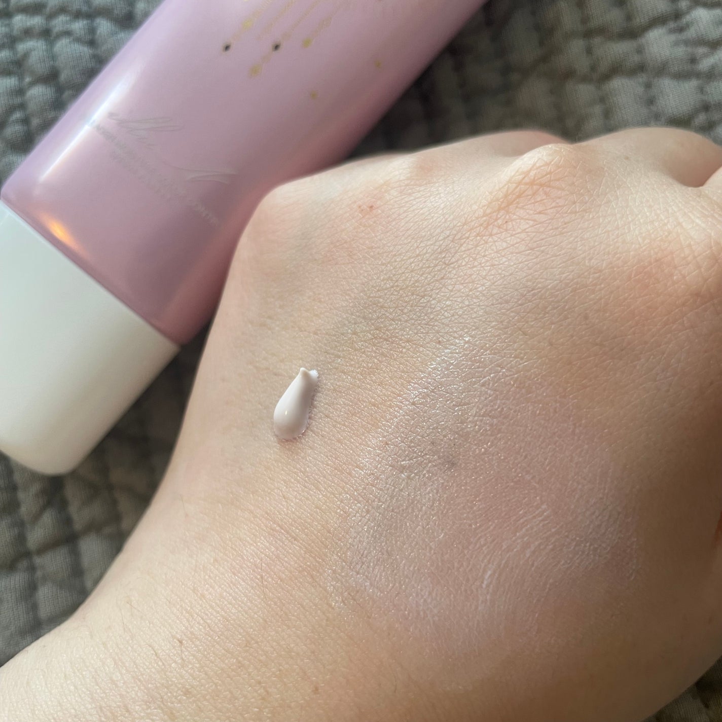 コラーゲンモイスチャーカラーコントロール/illuN/化粧下地を使ったクチコミ(3枚目)