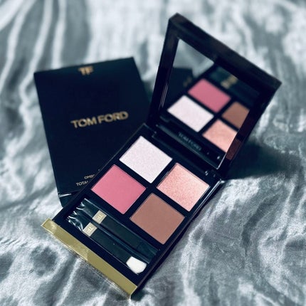 アイ カラー クォード/TOM FORD BEAUTY/アイシャドウパレットを使ったクチコミ(2枚目)