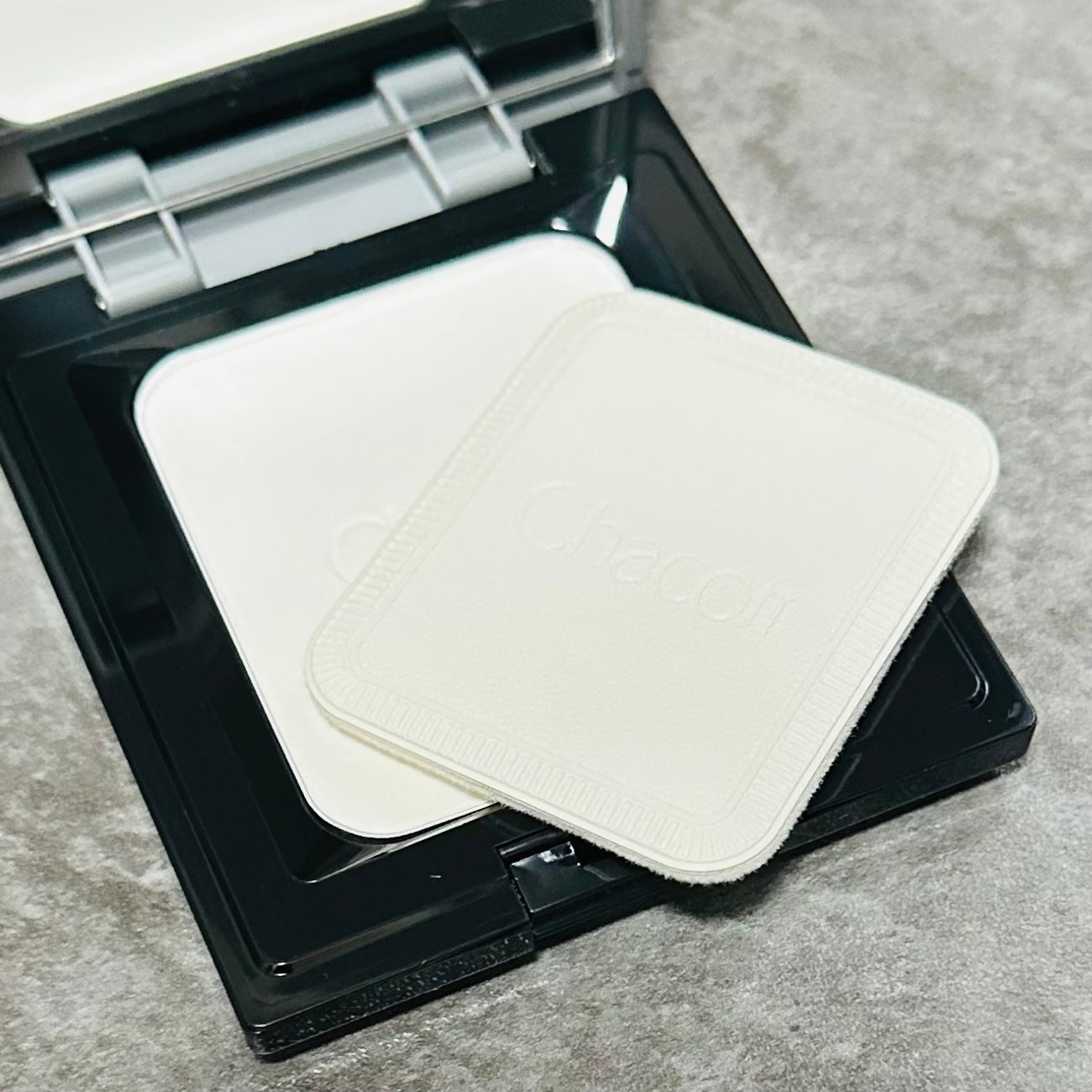 コンプレクションクリエイター/チャコット・コスメティクス/プレストパウダーを使ったクチコミ(3枚目)