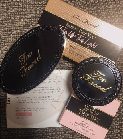 ボーン ディス ウェイ ターン アップ ザ ライト ハイライティング パレット/Too Faced/プレストパウダーを使ったクチコミ(1枚目)