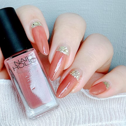 ネイルホリック パーティーフレーク/ネイルホリック/マニキュアを使ったクチコミ(3枚目)