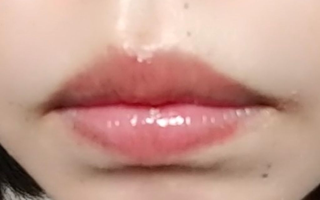 リップモイストエッセンスカラー/d プログラム/リップ美容液を使ったクチコミ(3枚目)