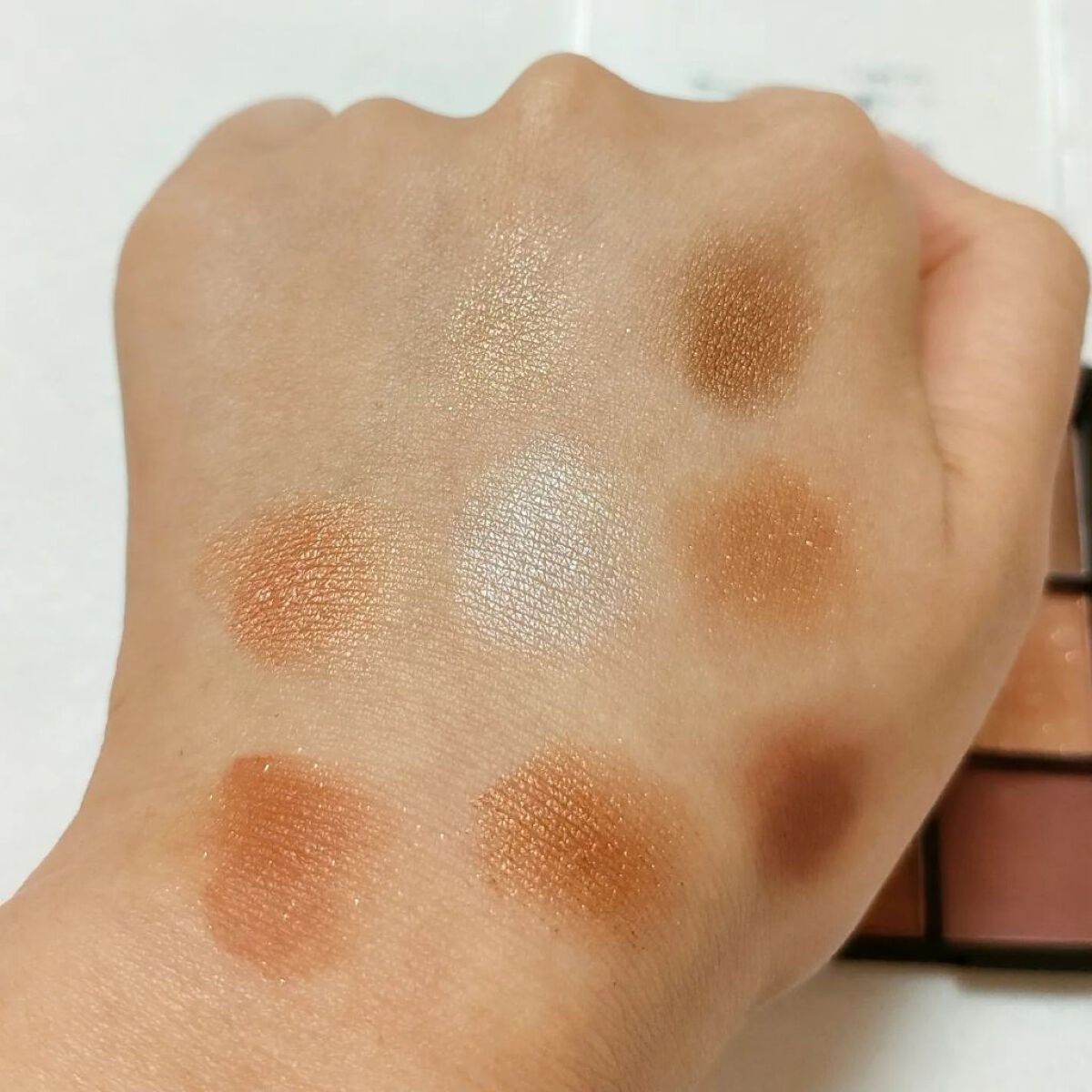 UR GLAM　BLOOMING EYE COLOR PALETTE/U R GLAM/アイシャドウパレットを使ったクチコミ（3枚目）