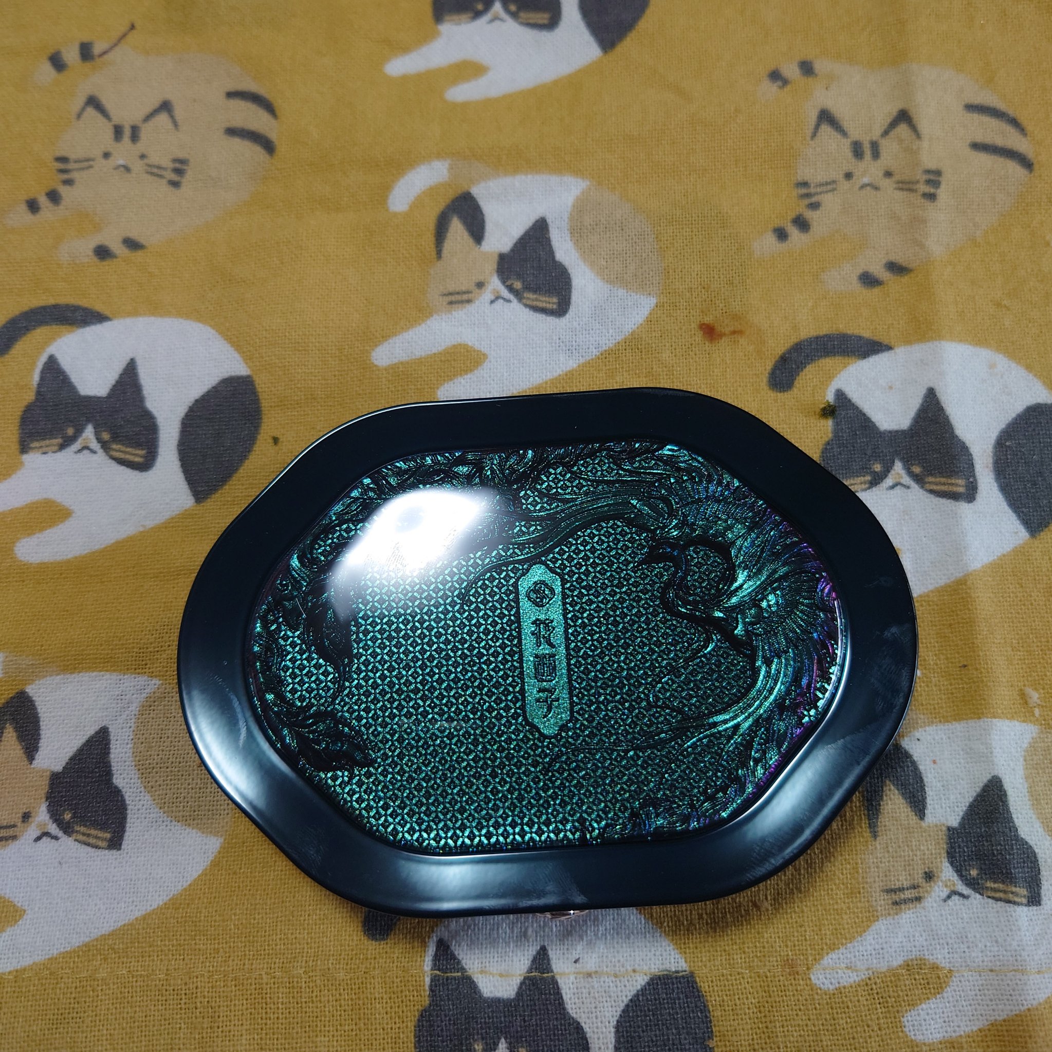 星宿彫刻 4色パレット/花西子/マルチパレットを使ったクチコミ（1枚目）