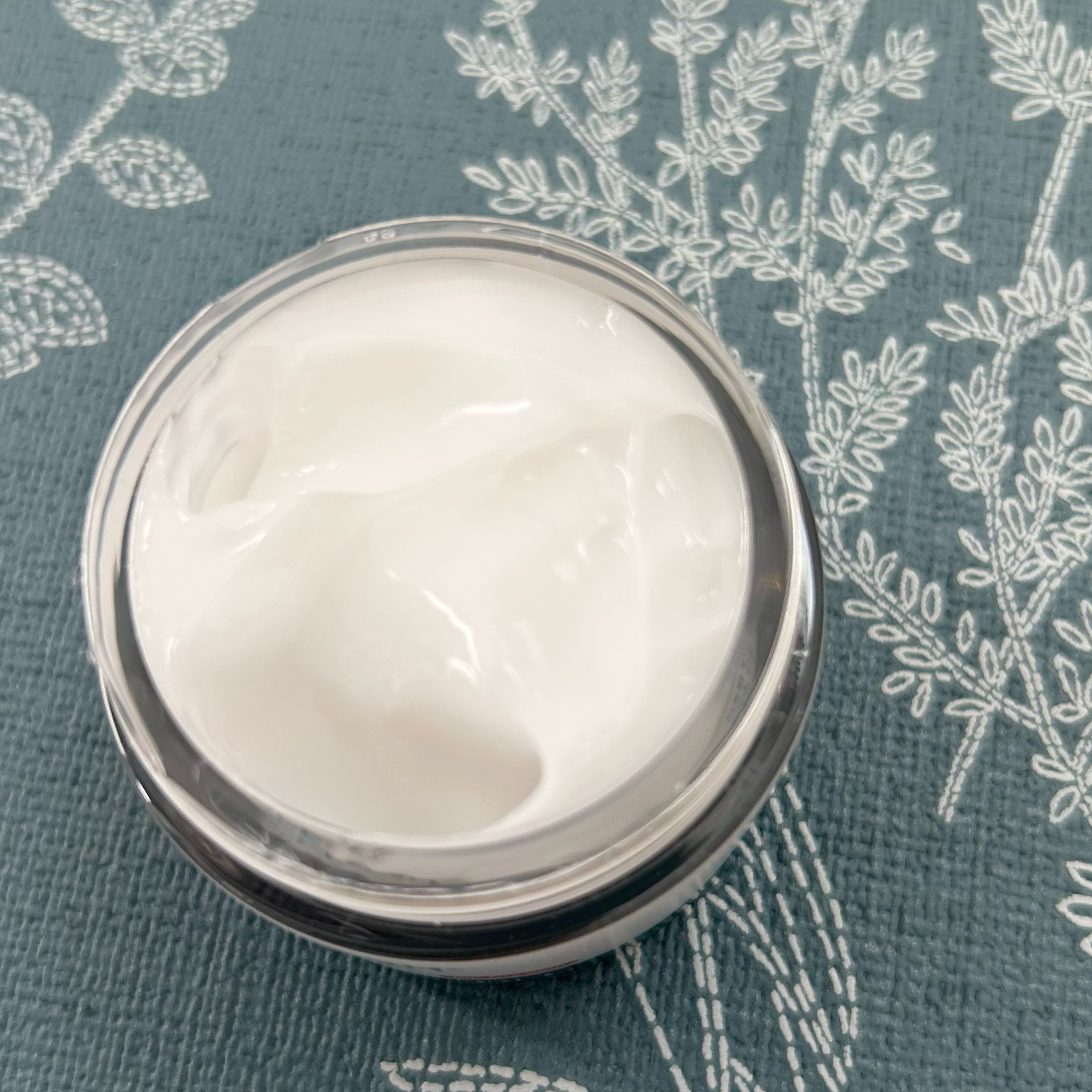 レッドブレミッシュ クリアスージングクリーム/Dr.G/フェイスクリームを使ったクチコミ（3枚目）