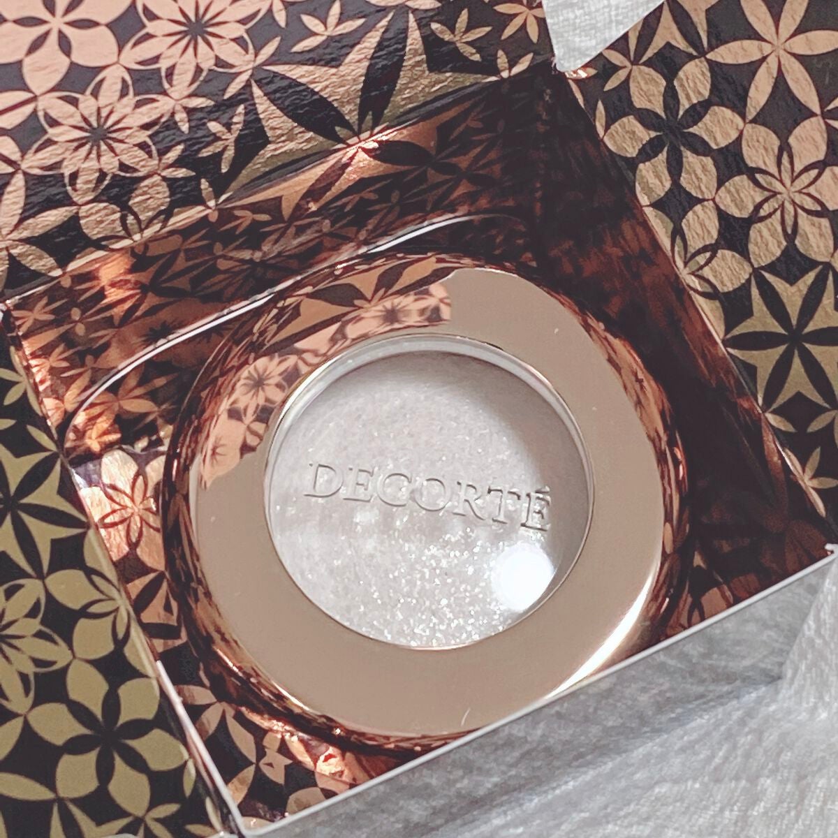 アイグロウ ジェム/DECORTÉ/ジェル・クリームアイシャドウを使ったクチコミ(2枚目)