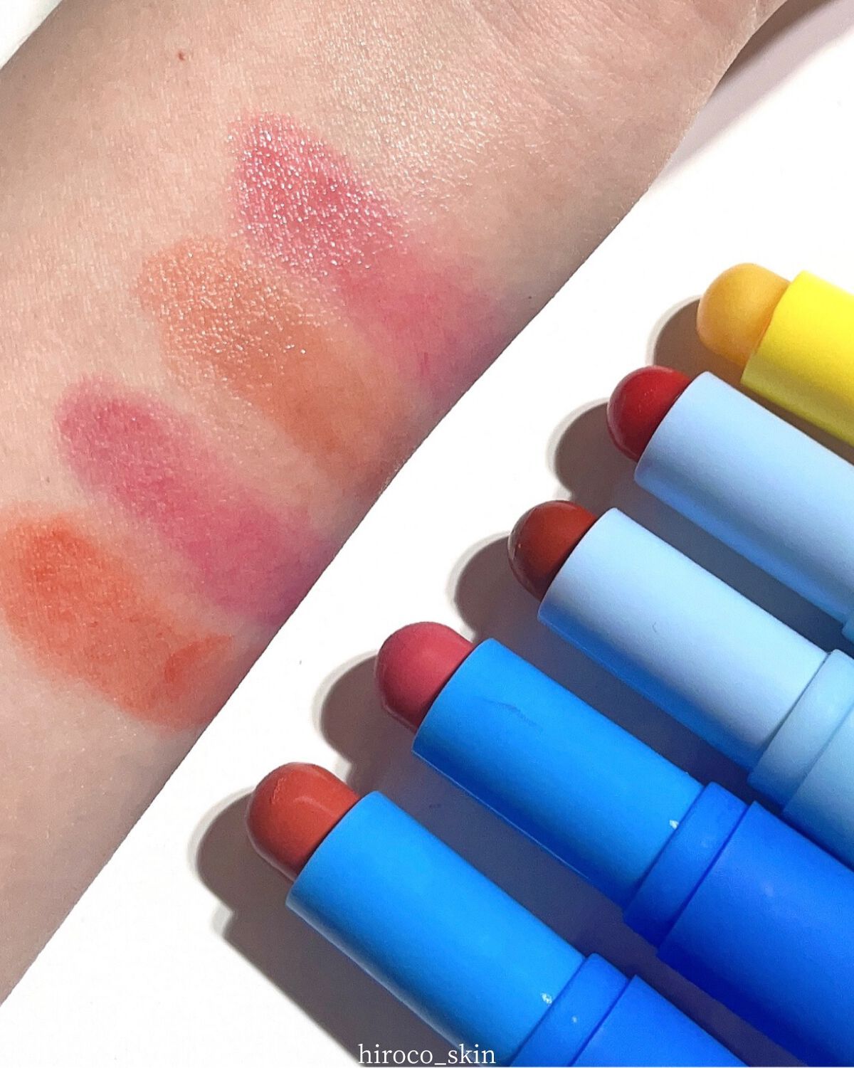 パウダークリームリップバーム/TOCOBO/リップバームを使ったクチコミ（3枚目）