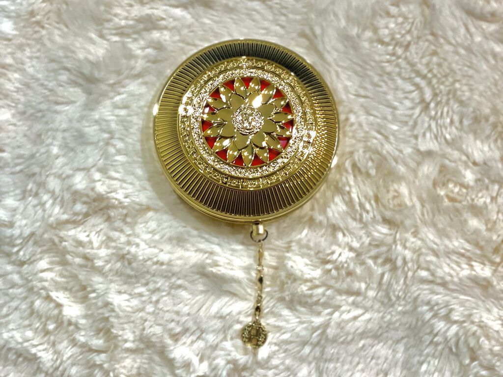 ZEESEAｘ正宮御品　「盛唐酔夢」シリーズ　簪花白鹿   メイクアップパウダー/ZEESEA/プレストパウダーを使ったクチコミ（1枚目）