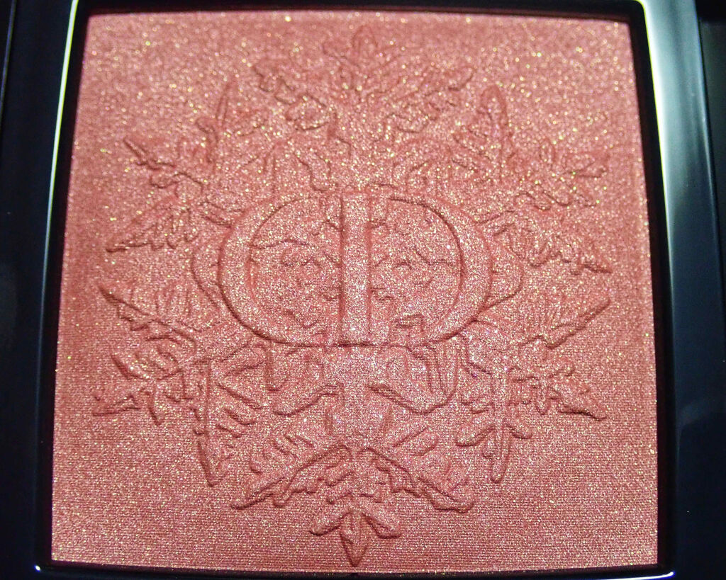 ディオリフィック ベルベット タッチ リップスティック 071 グリッタリー ローズ（生産終了）/Dior/口紅を使ったクチコミ（3枚目）