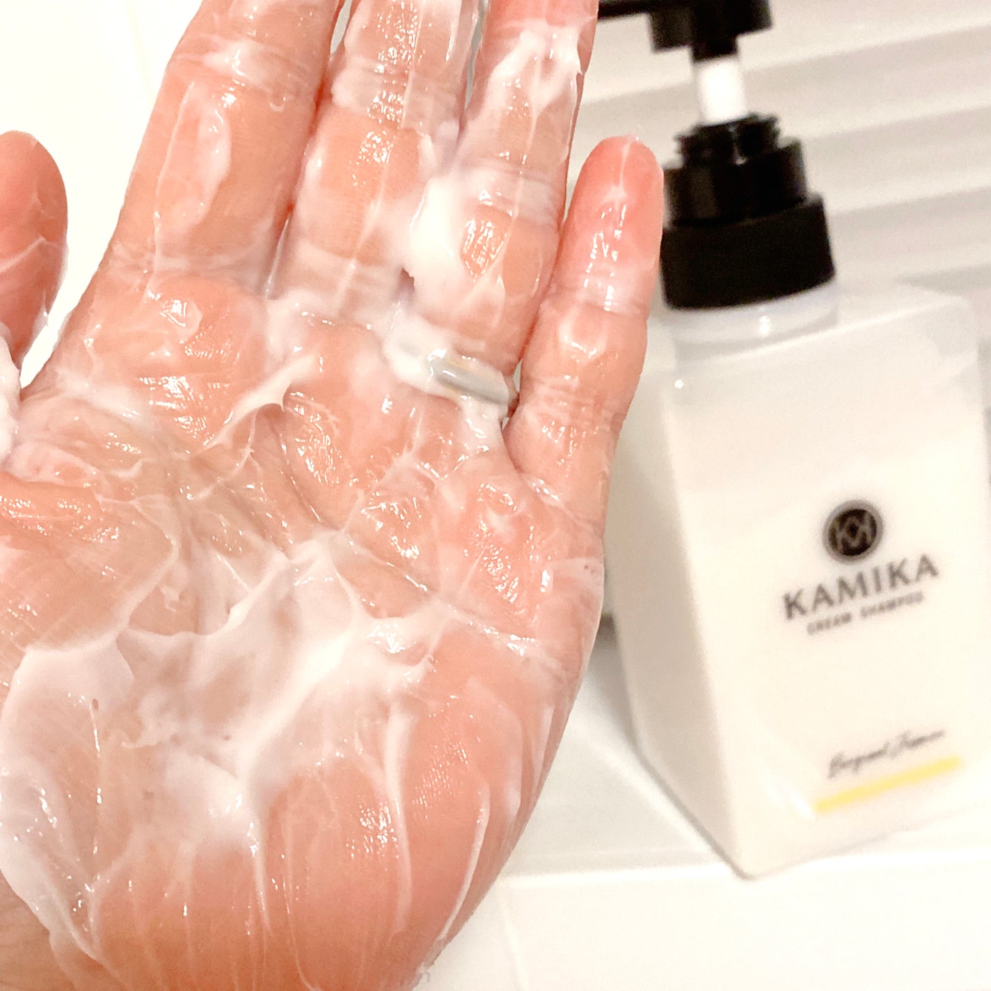 KAMIKA ベルガモットジャスミンの香り/KAMIKA/サロンシャンプーを使ったクチコミ(2枚目)