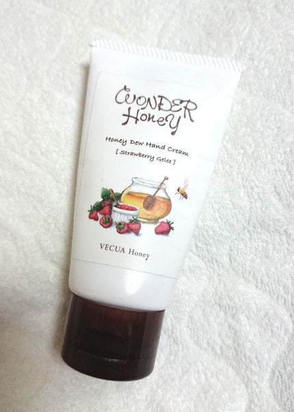ワンダーハニー とろとろハンドクリーム 野苺ジュレ/VECUA Honey/ハンドクリームを使ったクチコミ(1枚目)