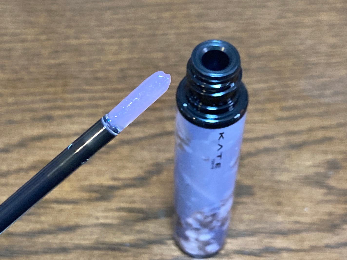 ミルキーウォータリーリップ/KATE/リップグロスを使ったクチコミ(2枚目)