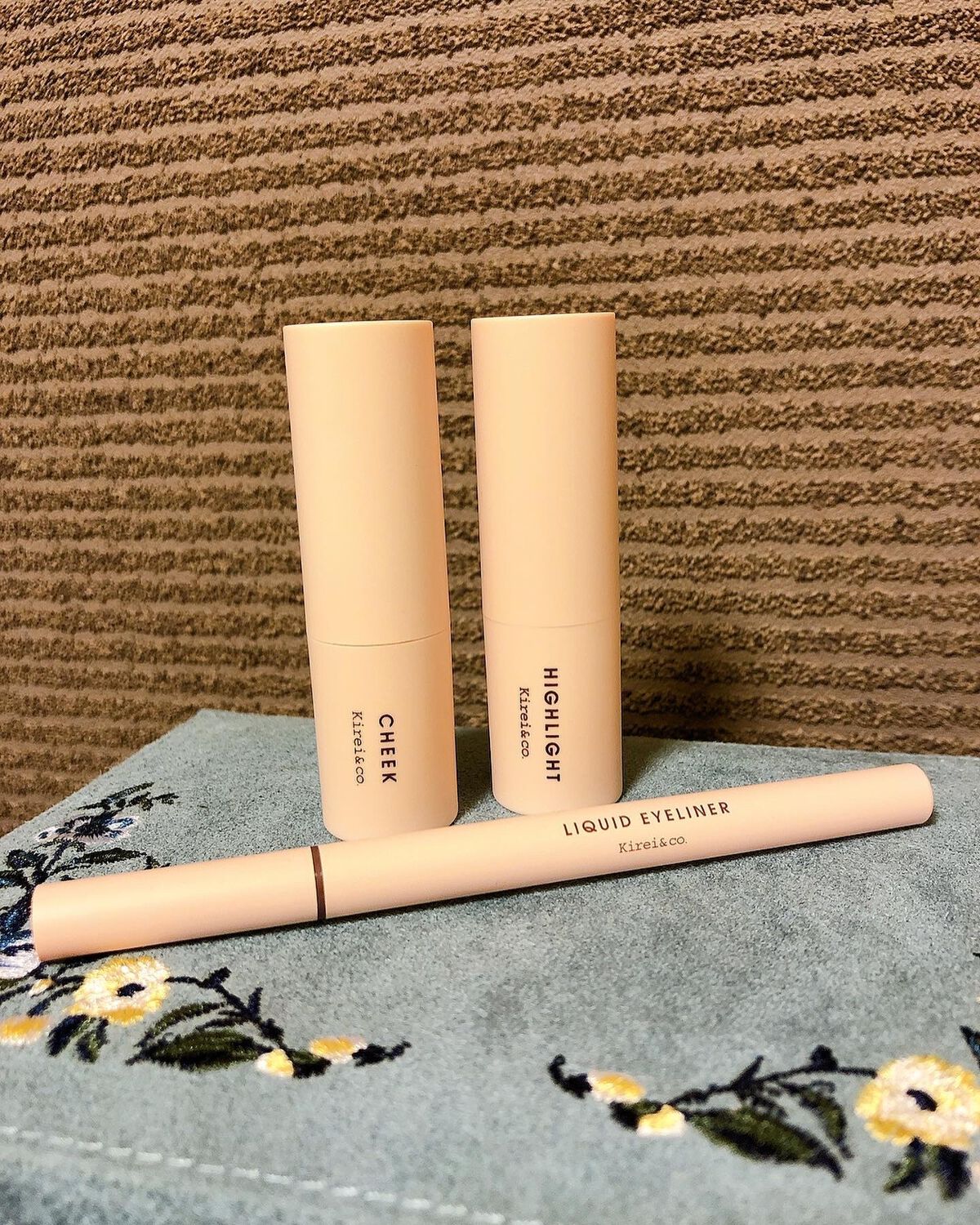 スティックチーク 02ピンク/Kirei&co./ジェル・クリームチークを使ったクチコミ（1枚目）