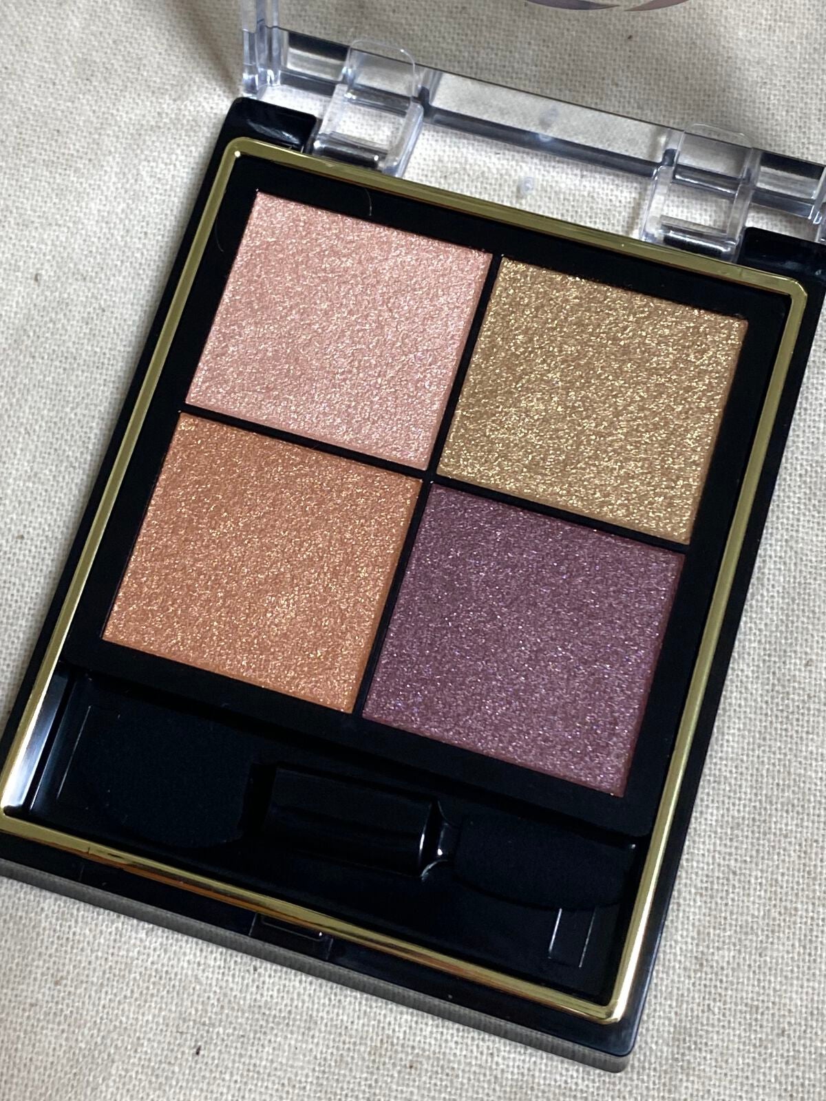 リアルクローズシャドウ/excel/アイシャドウパレットを使ったクチコミ(2枚目)