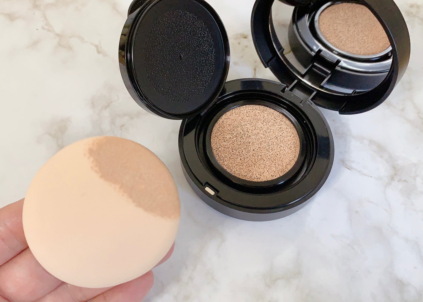 ジャビンドゥソウル ウインクファンデーションパクト/Javin De Seoul/クッションファンデーションを使ったクチコミ(5枚目)