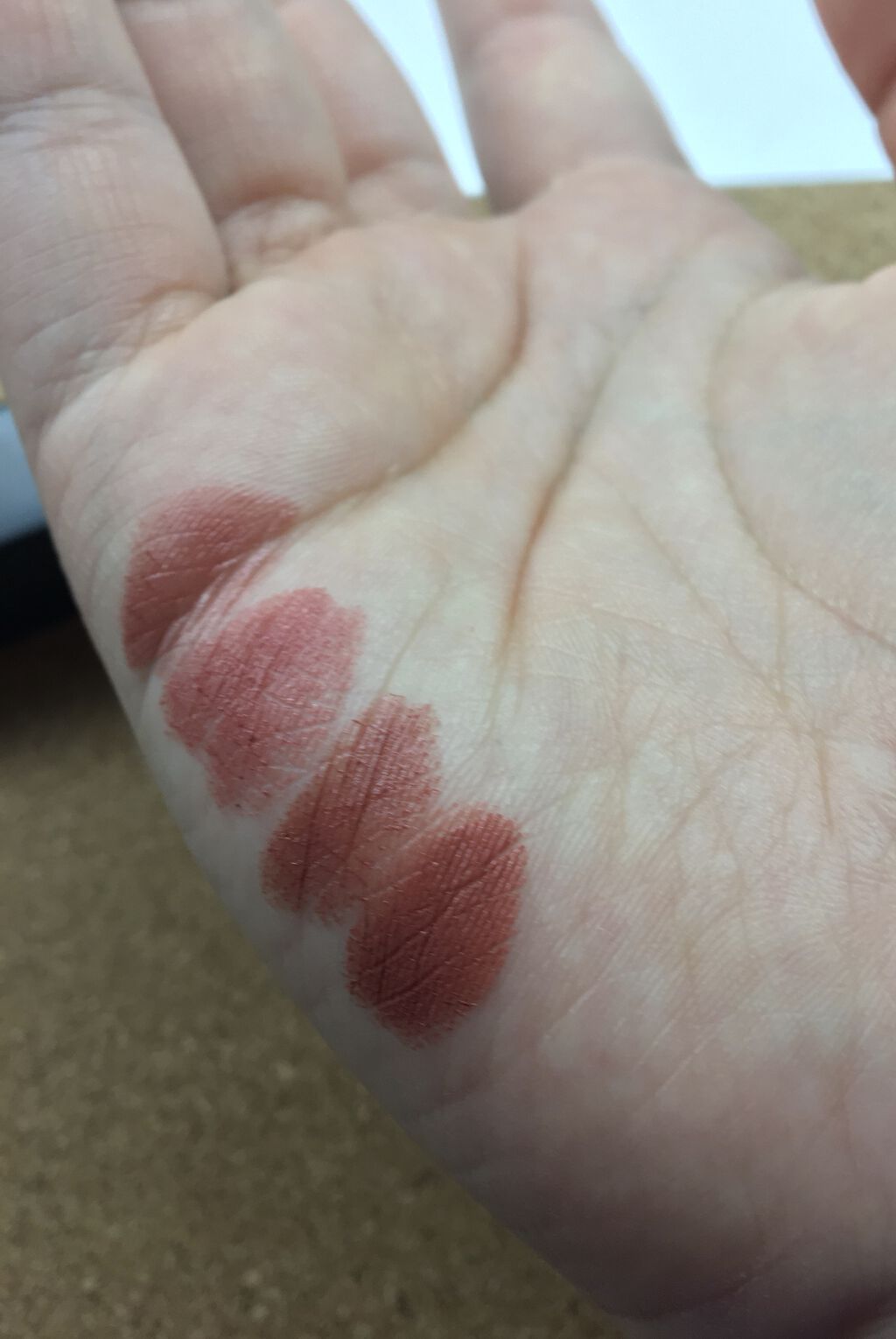 イーブン ベター ポップ/CLINIQUE/口紅を使ったクチコミ（3枚目）