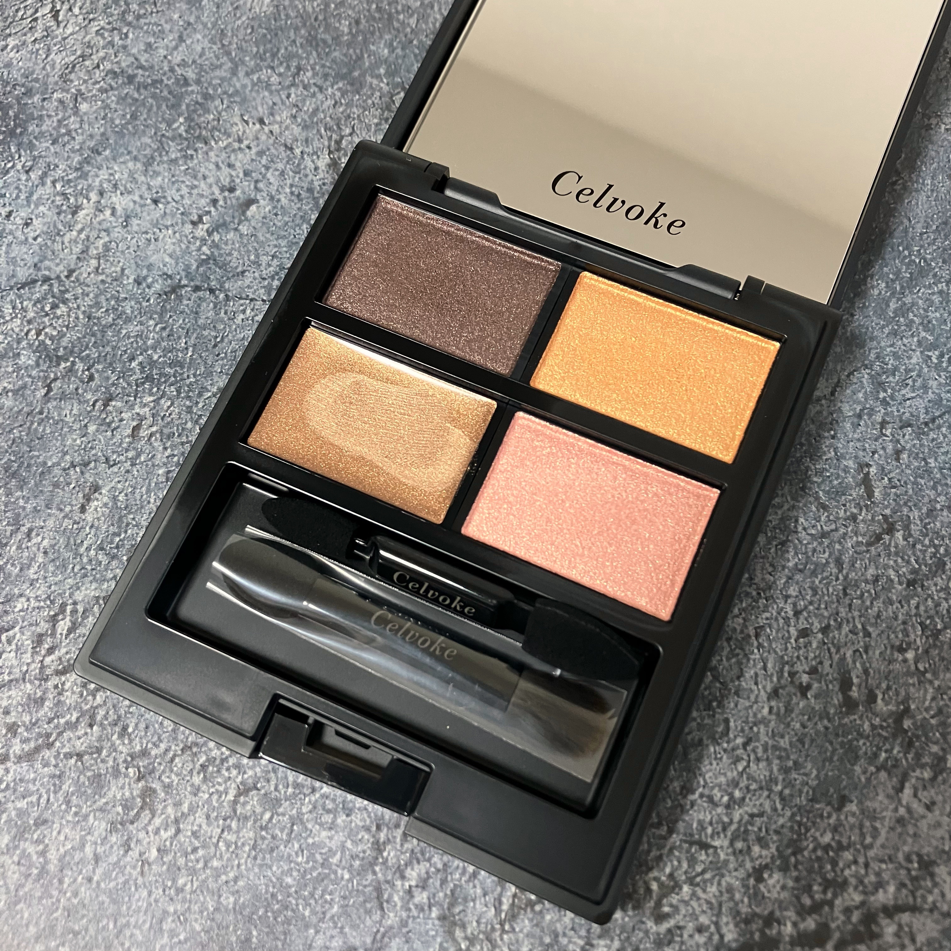 限定色レビュー】セルヴォーク ヴァティック アイパレット