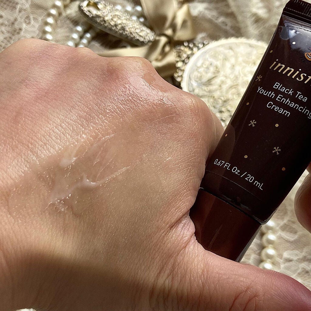 ブラックティー ユース セラム スペシャルセット 2021 Green Holidays Edition/innisfree/スキンケアキットを使ったクチコミ(5枚目)