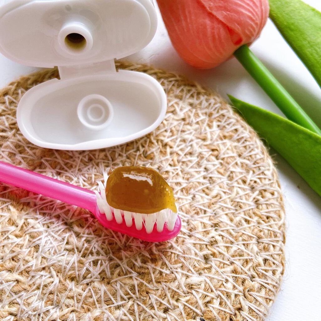 ナチュラボ 生ハーブ歯みがき/ナチュラルラボラトリーズ/歯磨き粉を使ったクチコミ(2枚目)