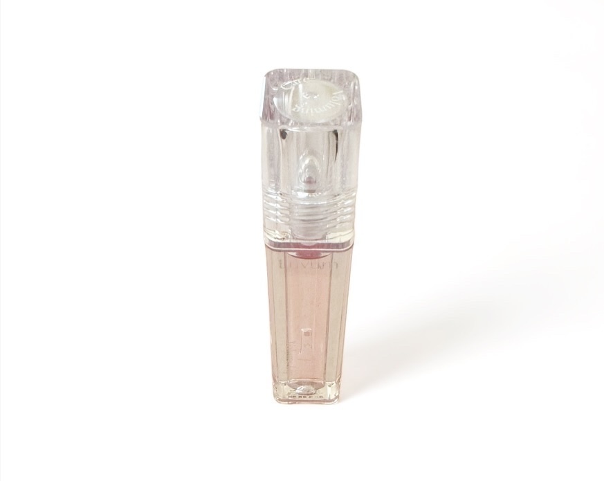 ラビューム ボリュームリップセラム/Luvum/リップグロスを使ったクチコミ（2枚目）