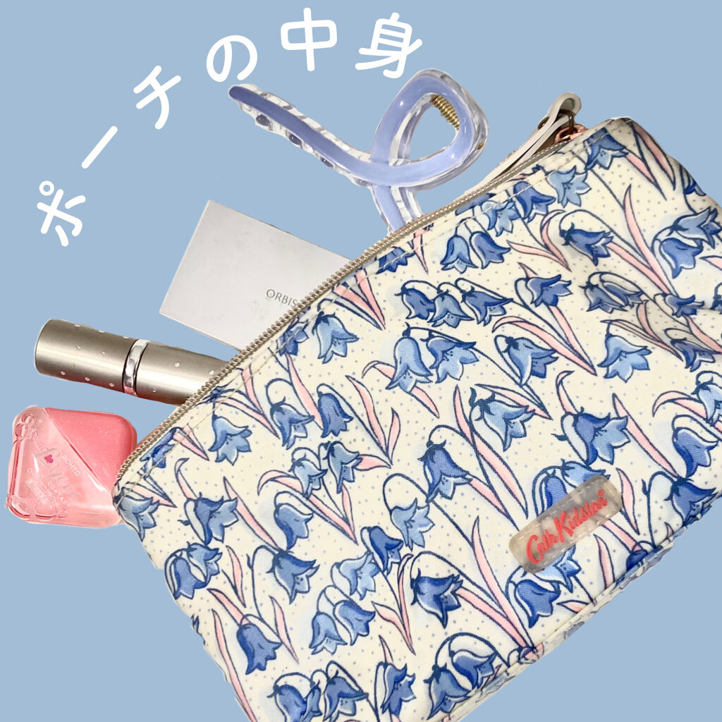 【ステータスを実用性に振り切ったわたしのポーチの中身】

ミニマリストになんかなれない！いつだって不安！なわたしの頑張って減らしたポーチの中身です！

ポイントは
「マルチアイテムでメイク直しは最低限」
です！

オルビスのパクトはハイライ