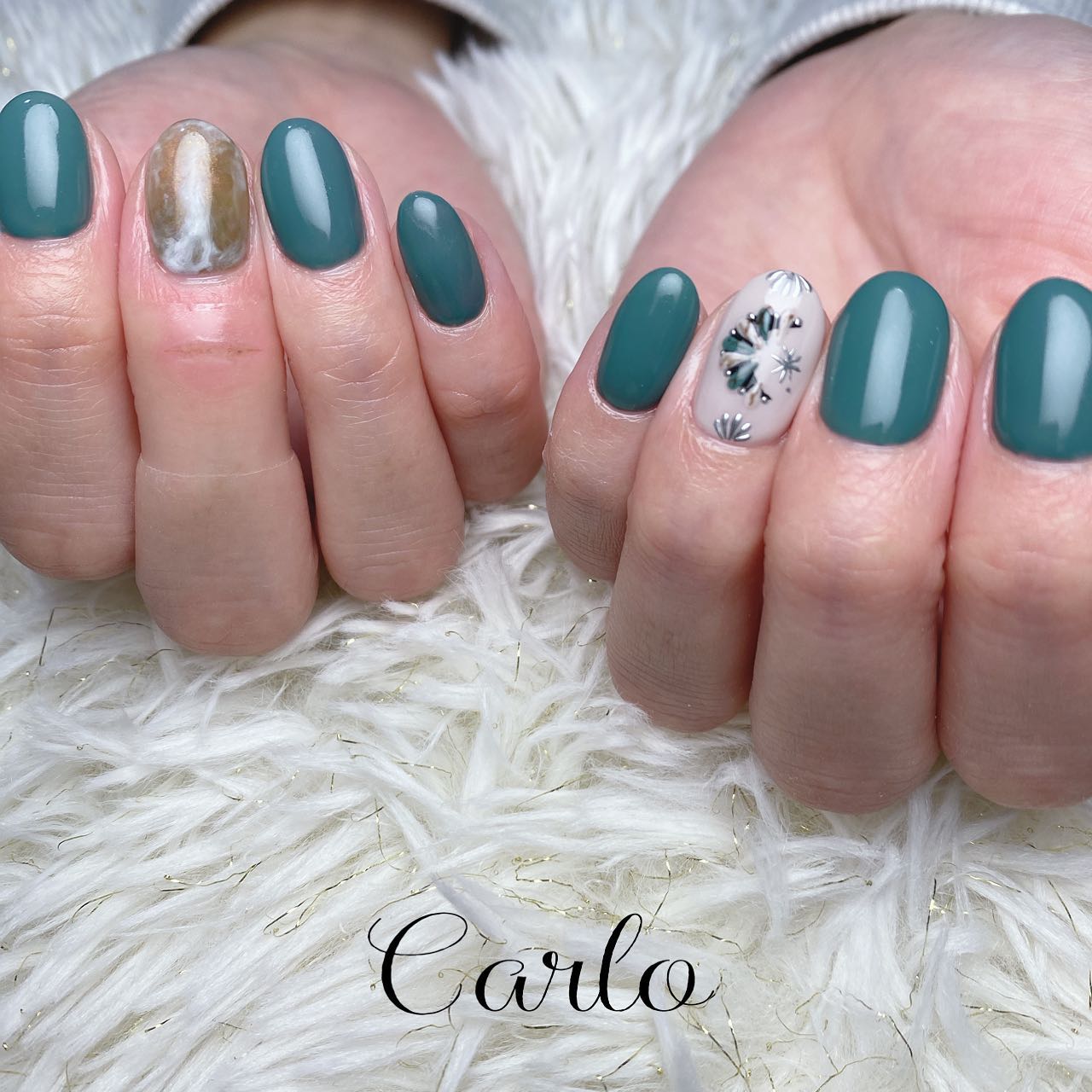 YUKA on LIPS 「4本art..#狭山ヶ丘ネイルサロン#小手指ネイルサロン#所沢..」(2枚目)